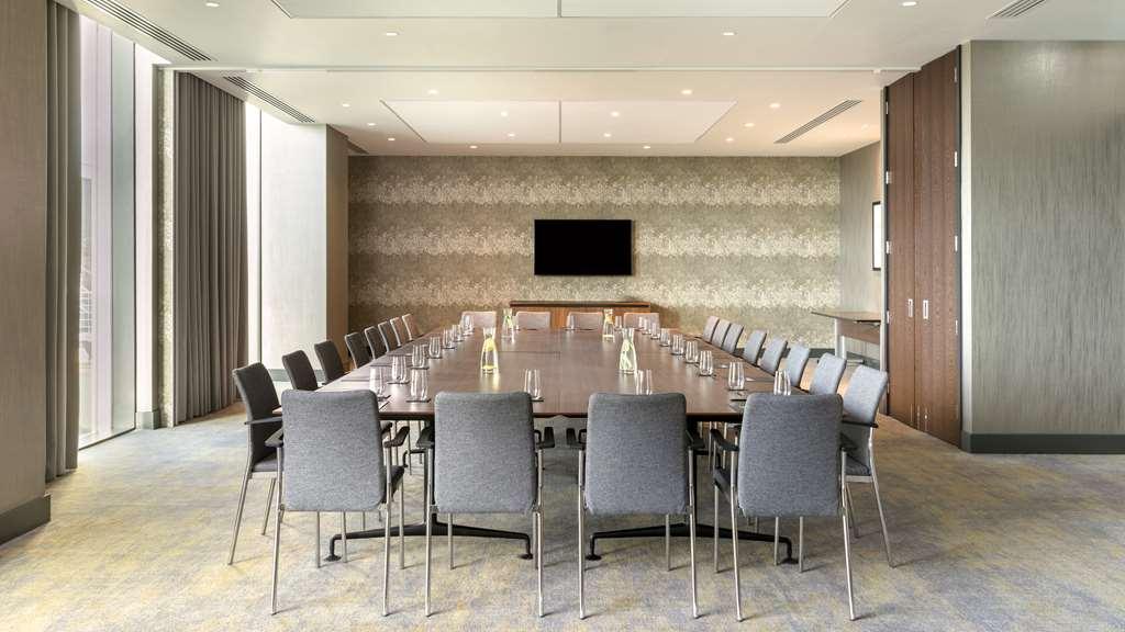 Hotel Hilton Woking Facilidades foto