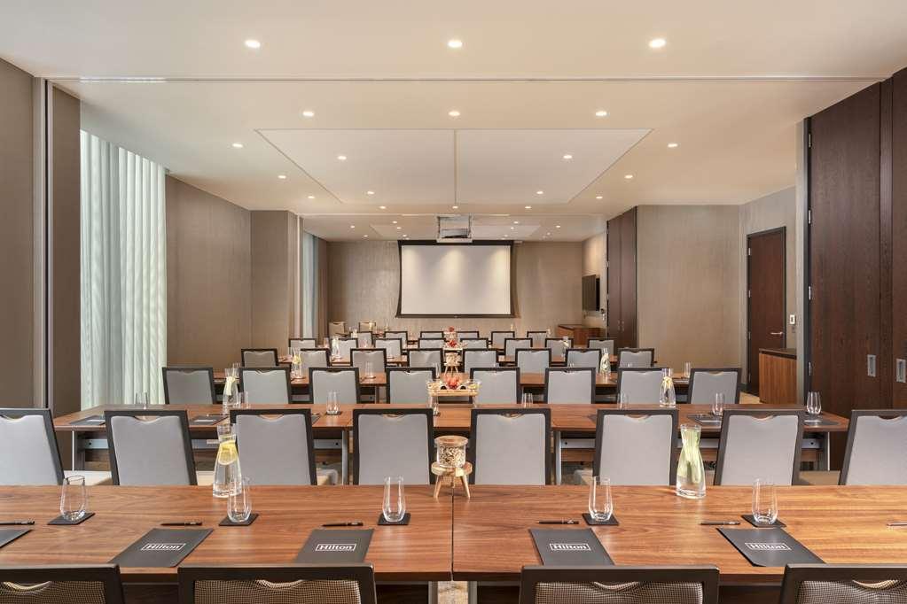 Hotel Hilton Woking Facilidades foto